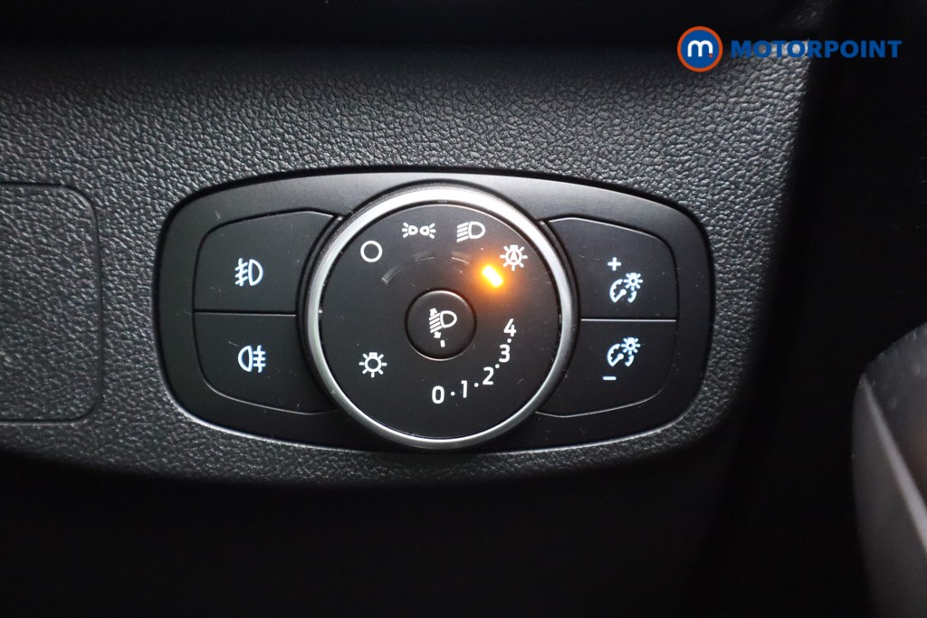 Ford Focus St-Line Edition Manual Petrol Hatchback - Stock Number (1592473) - 9th supplementary image