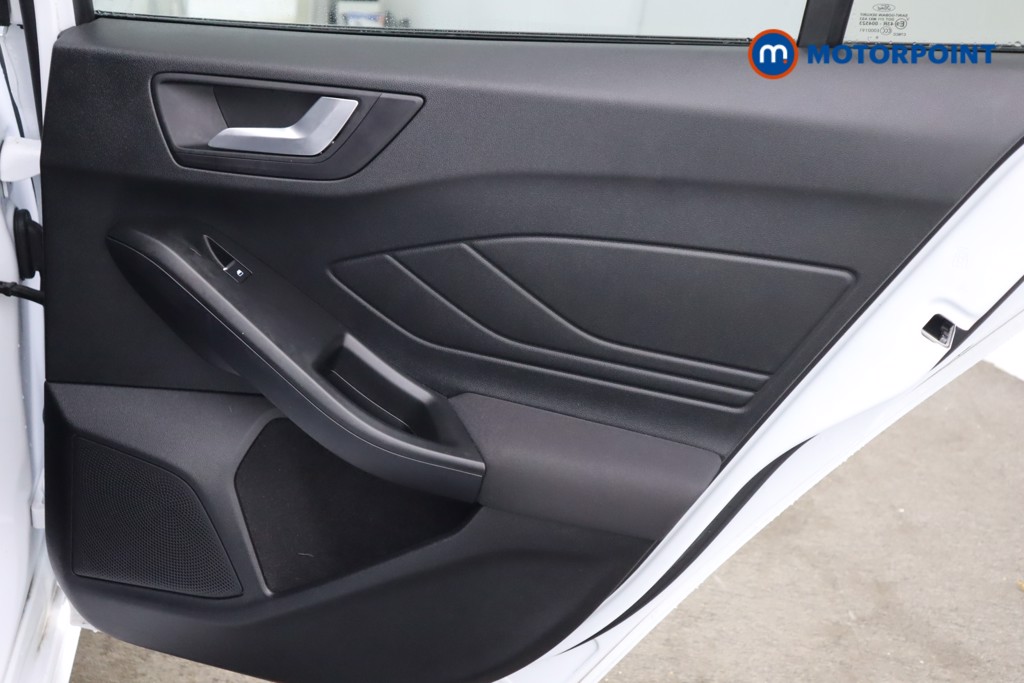Ford Focus St-Line Edition Manual Petrol Hatchback - Stock Number (1592473) - 27th supplementary image