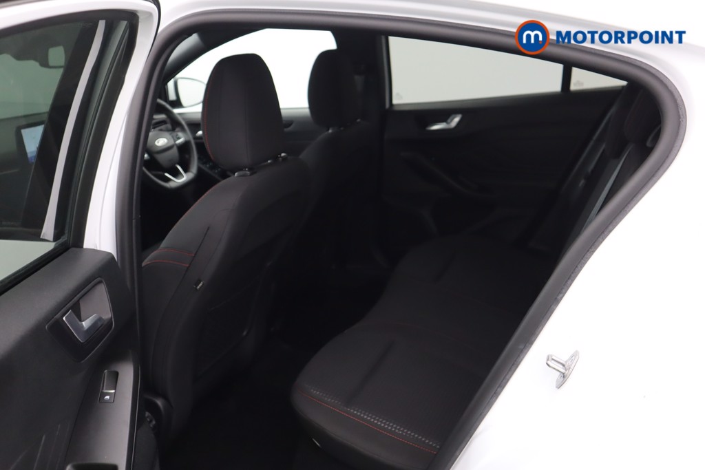 Ford Focus St-Line Edition Manual Petrol Hatchback - Stock Number (1592473) - 30th supplementary image