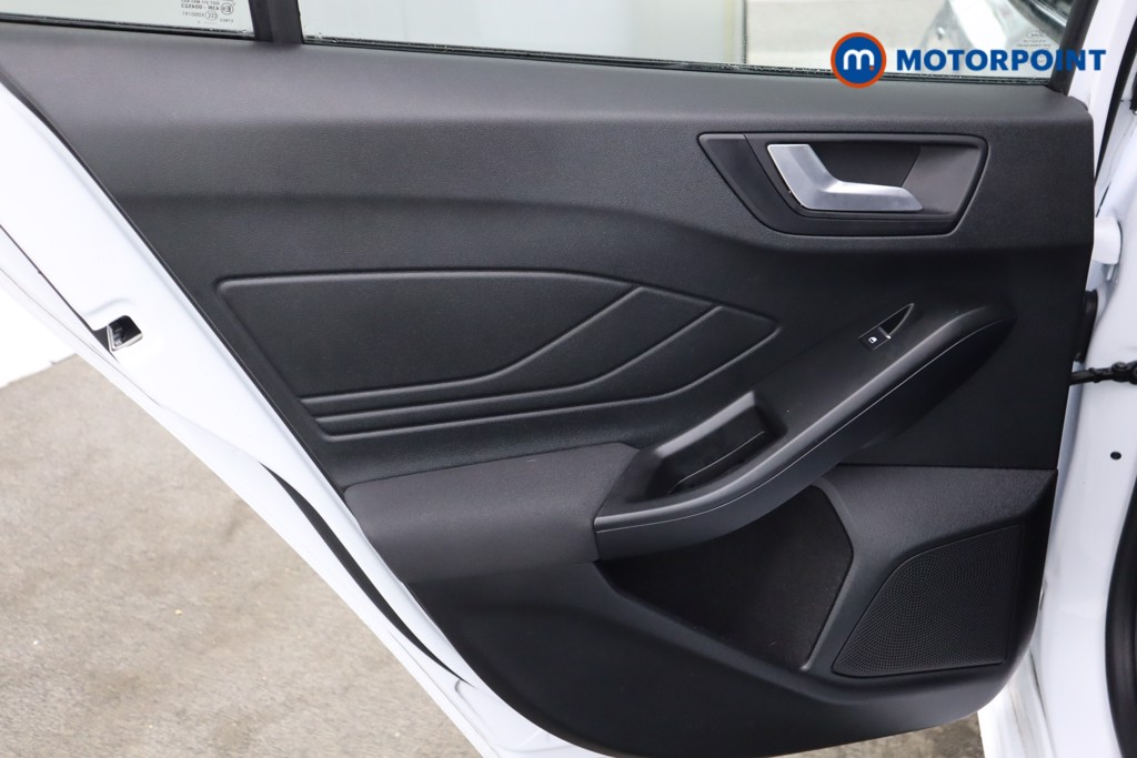 Ford Focus St-Line Edition Manual Petrol Hatchback - Stock Number (1592473) - 31st supplementary image