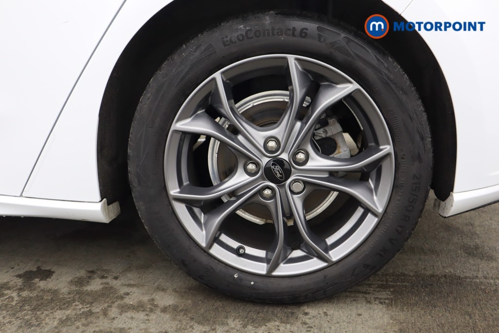 Ford Focus St-Line Edition Manual Petrol Hatchback - Stock Number (1592473) - 34th supplementary image