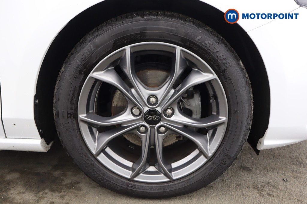 Ford Focus St-Line Edition Manual Petrol Hatchback - Stock Number (1592473) - 36th supplementary image