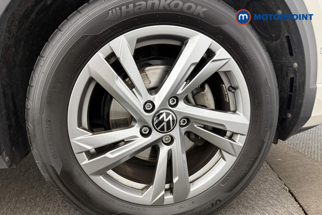 Volkswagen T-Roc R-Line Manual Petrol SUV - Stock Number (1592485) - 11th supplementary image