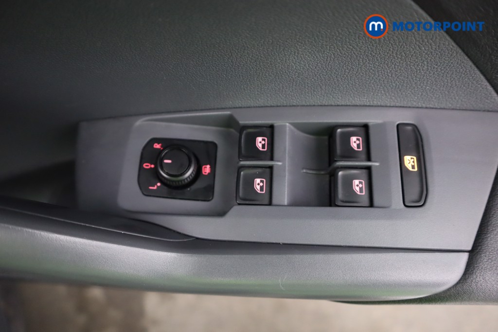 Volkswagen T-Cross S Manual Petrol SUV - Stock Number (1592504) - 15th supplementary image