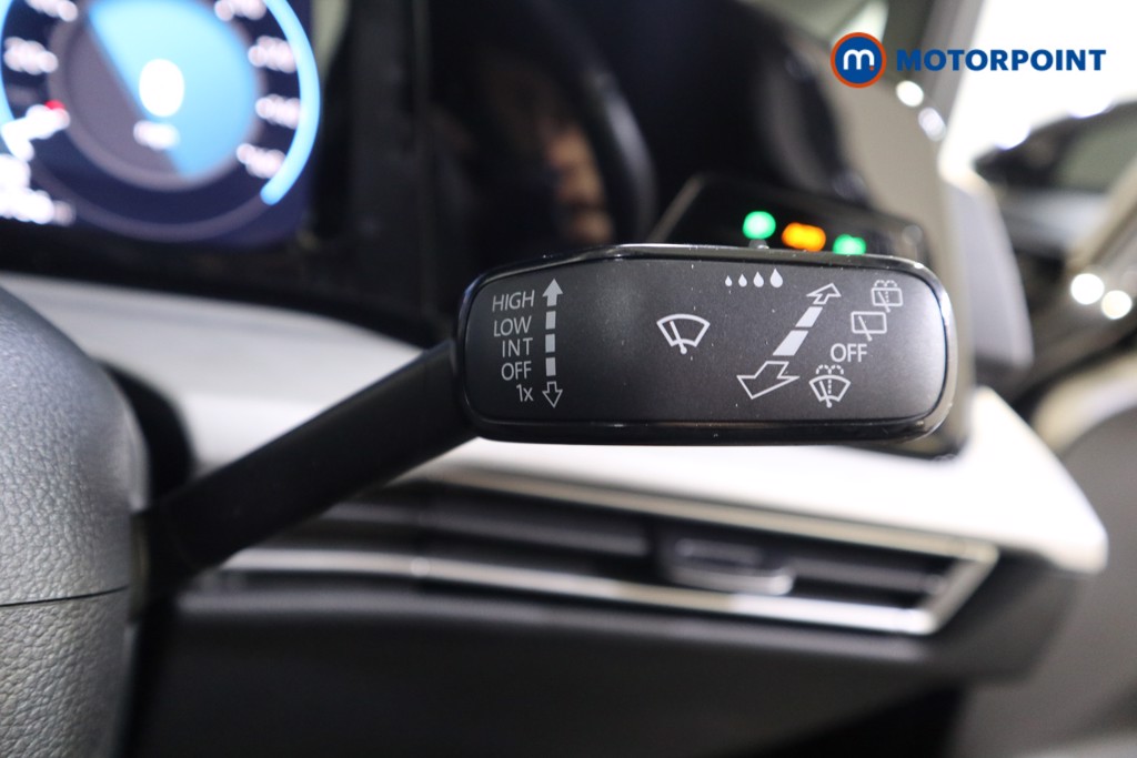 Volkswagen Golf Life Automatic Diesel Hatchback - Stock Number (1592508) - 8th supplementary image