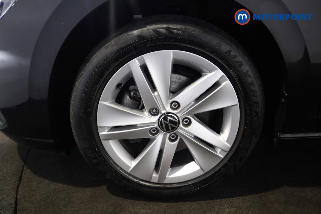 Volkswagen Golf Life Automatic Diesel Hatchback - Stock Number (1592508) - 19th supplementary image