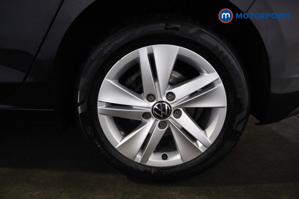 Volkswagen Golf Life Automatic Diesel Hatchback - Stock Number (1592508) - 20th supplementary image