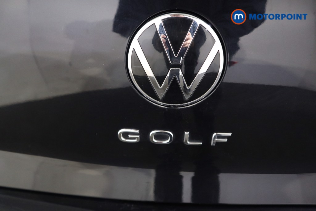 Volkswagen Golf Life Automatic Diesel Hatchback - Stock Number (1592508) - 24th supplementary image
