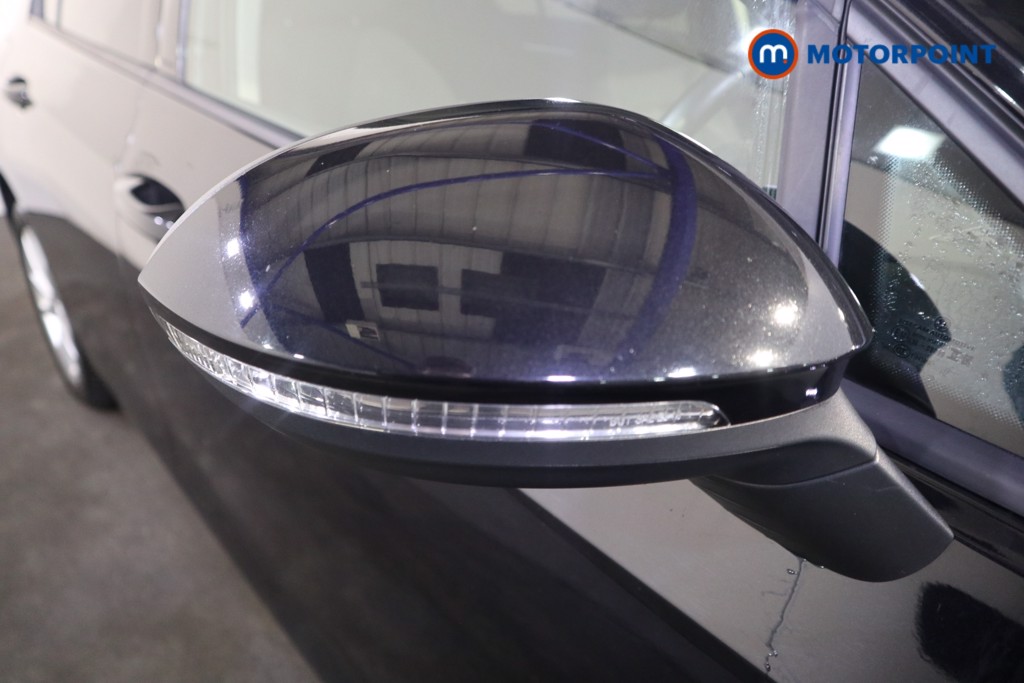 Volkswagen Golf Life Automatic Diesel Hatchback - Stock Number (1592508) - 26th supplementary image