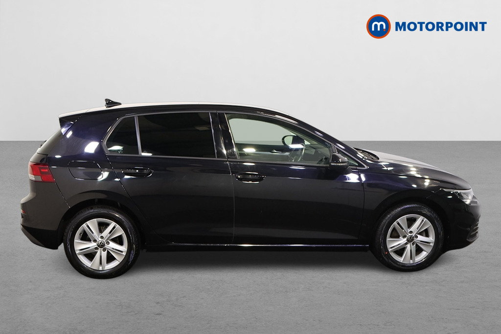 Volkswagen Golf Life Automatic Diesel Hatchback - Stock Number (1592508) - Drivers side