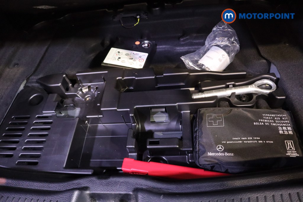 Mercedes-Benz B Class Amg Line Automatic Petrol Hatchback - Stock Number (1592610) - 30th supplementary image