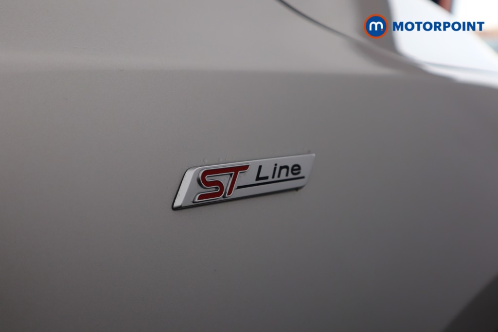 Ford Focus St-Line X Manual Petrol Hatchback - Stock Number (1592716) - 2nd supplementary image