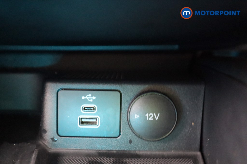 Ford Focus St-Line X Manual Petrol Hatchback - Stock Number (1592716) - 12th supplementary image