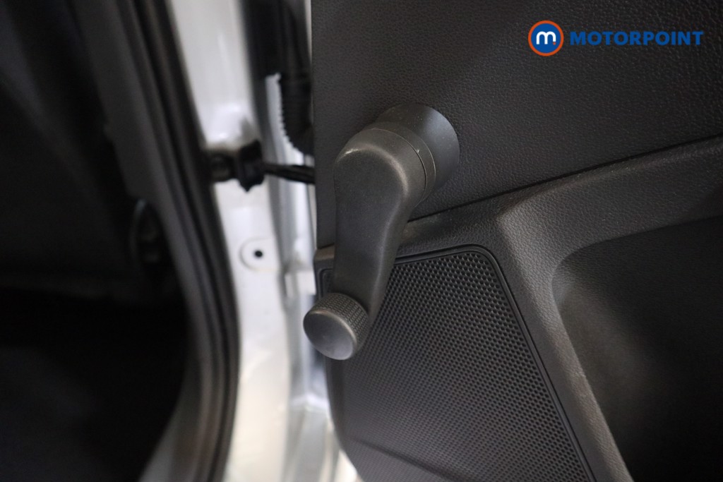 Skoda Kamiq SE Manual Petrol SUV - Stock Number (1593005) - 16th supplementary image