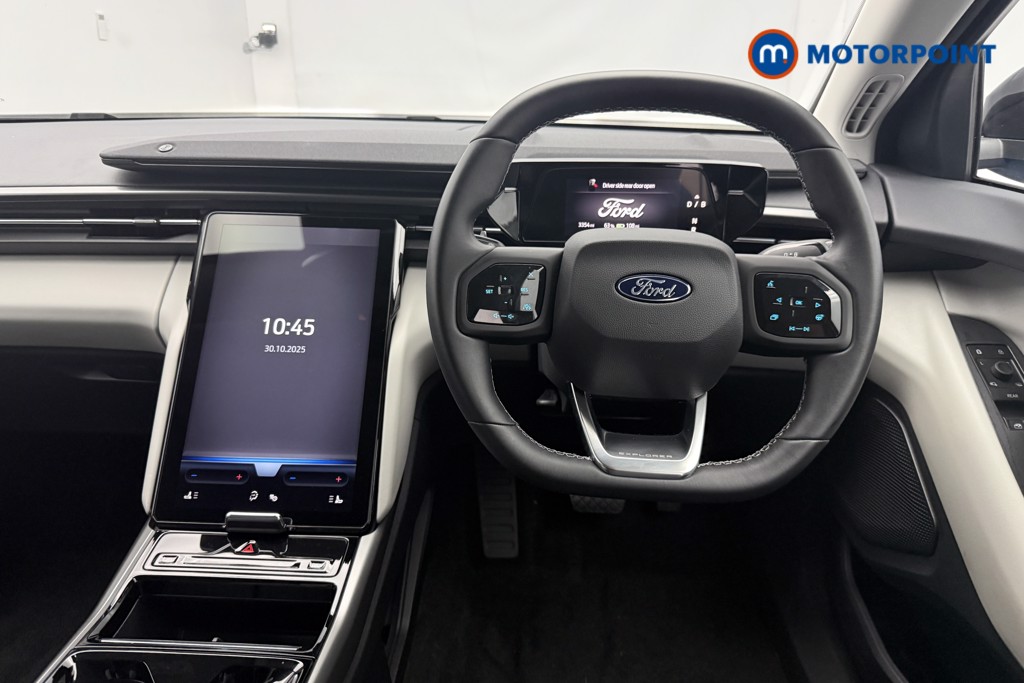 Ford Explorer Select Automatic Electric SUV - Stock Number (1593094) - 2nd supplementary image