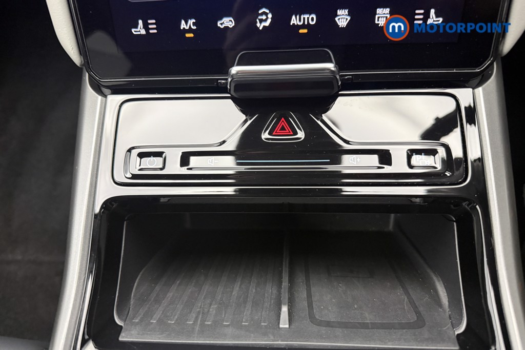 Ford Explorer Select Automatic Electric SUV - Stock Number (1593094) - 16th supplementary image