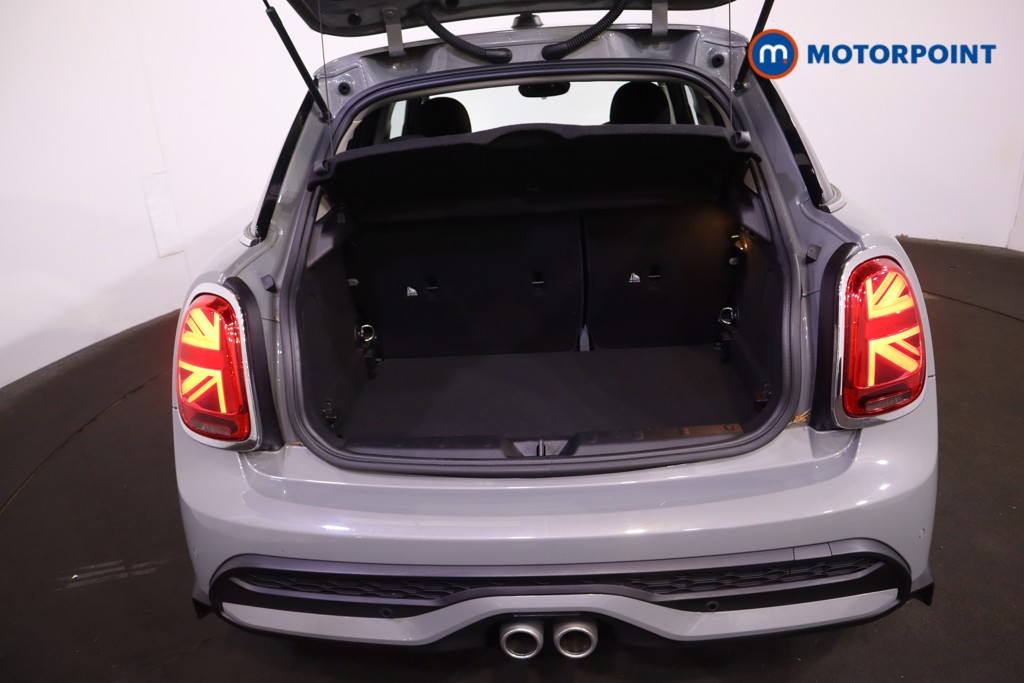 Mini Hatchback Cooper S Classic Automatic Petrol Hatchback - Stock Number (1593149) - 8th supplementary image