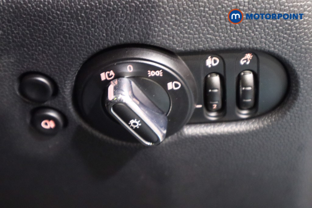 Mini Hatchback Cooper S Classic Automatic Petrol Hatchback - Stock Number (1593149) - 16th supplementary image