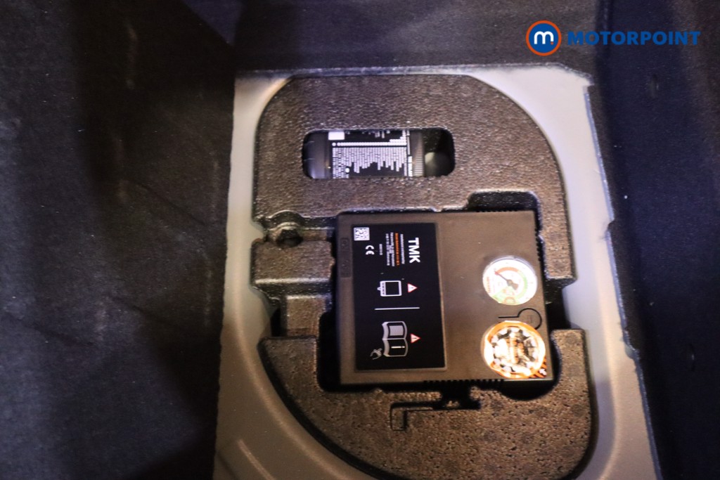 Mini Hatchback Cooper S Classic Automatic Petrol Hatchback - Stock Number (1593149) - 26th supplementary image