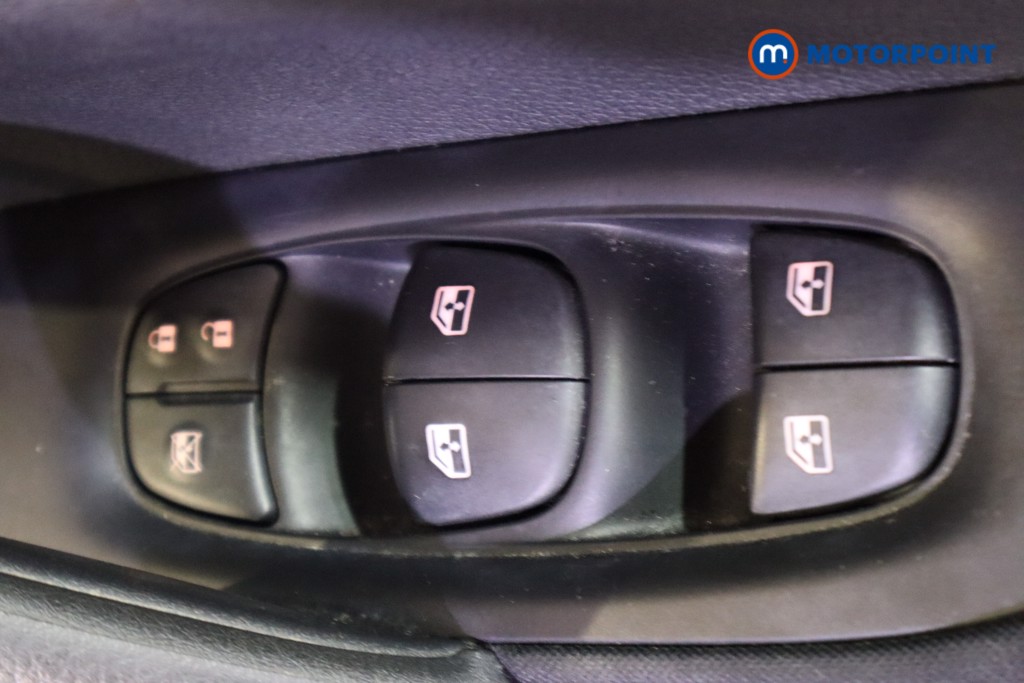 Nissan Qashqai Acenta Premium Manual Petrol SUV - Stock Number (1593231) - 15th supplementary image