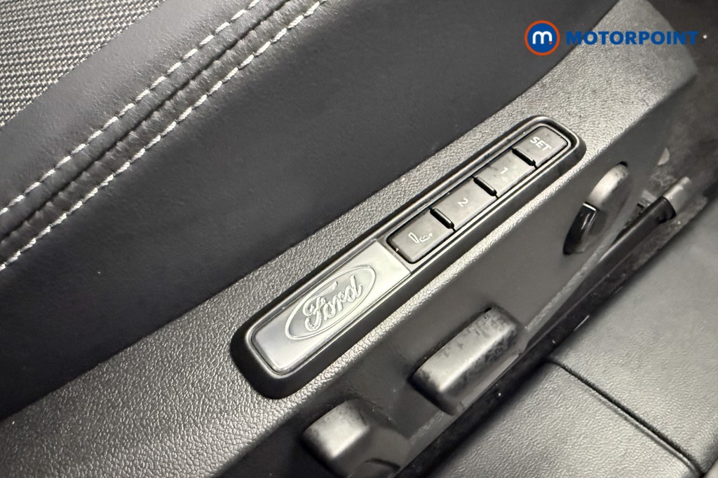 Ford Explorer Select Automatic Electric SUV - Stock Number (1593240) - 9th supplementary image