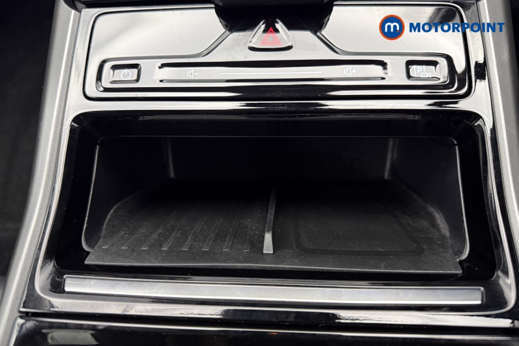 Ford Explorer Select Automatic Electric SUV - Stock Number (1593240) - 17th supplementary image