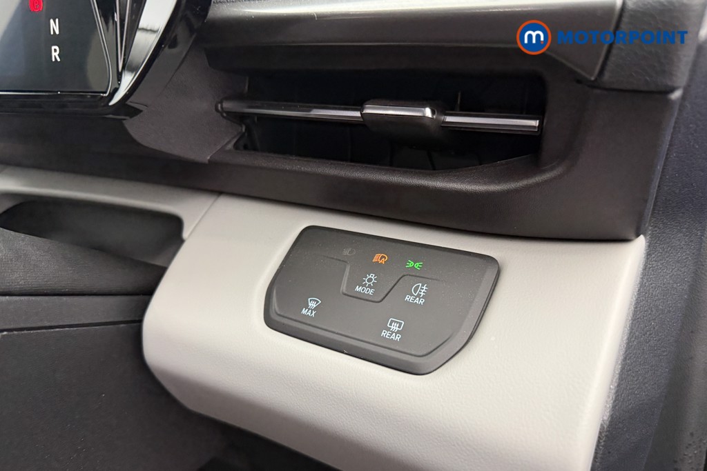 Ford Explorer Select Automatic Electric SUV - Stock Number (1593240) - 20th supplementary image