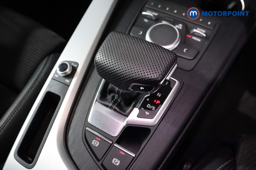 Audi A4 S Line Automatic Petrol Estate - Stock Number (1593298) - 14th supplementary image