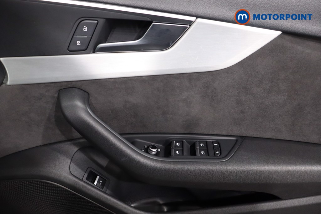 Audi A4 S Line Automatic Petrol Estate - Stock Number (1593298) - 23rd supplementary image