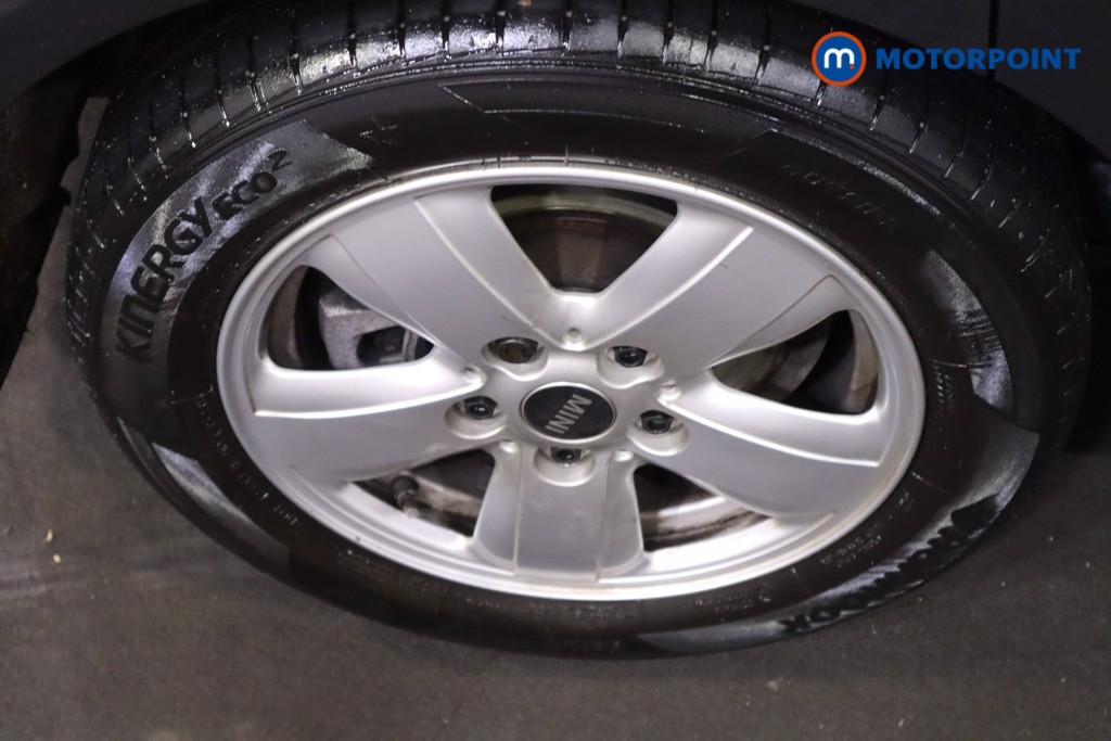 Mini Hatchback Cooper Classic Manual Petrol Hatchback - Stock Number (1593413) - 12th supplementary image