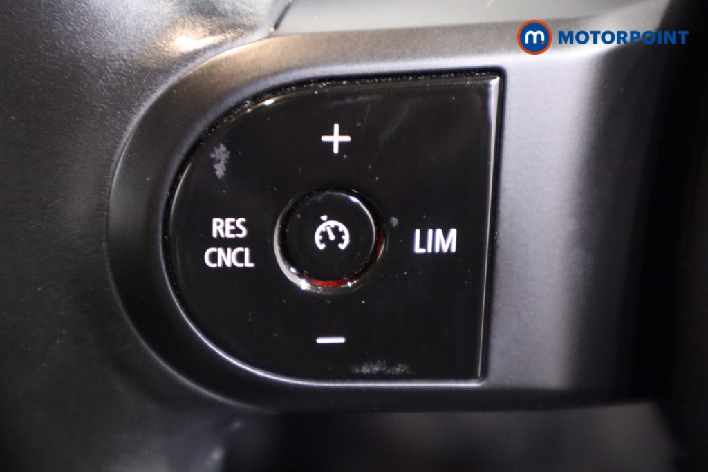 Mini Hatchback Cooper Classic Manual Petrol Hatchback - Stock Number (1593413) - 17th supplementary image