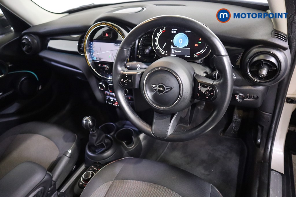 Mini Hatchback Cooper Classic Manual Petrol Hatchback - Stock Number (1593413) - 1st supplementary image