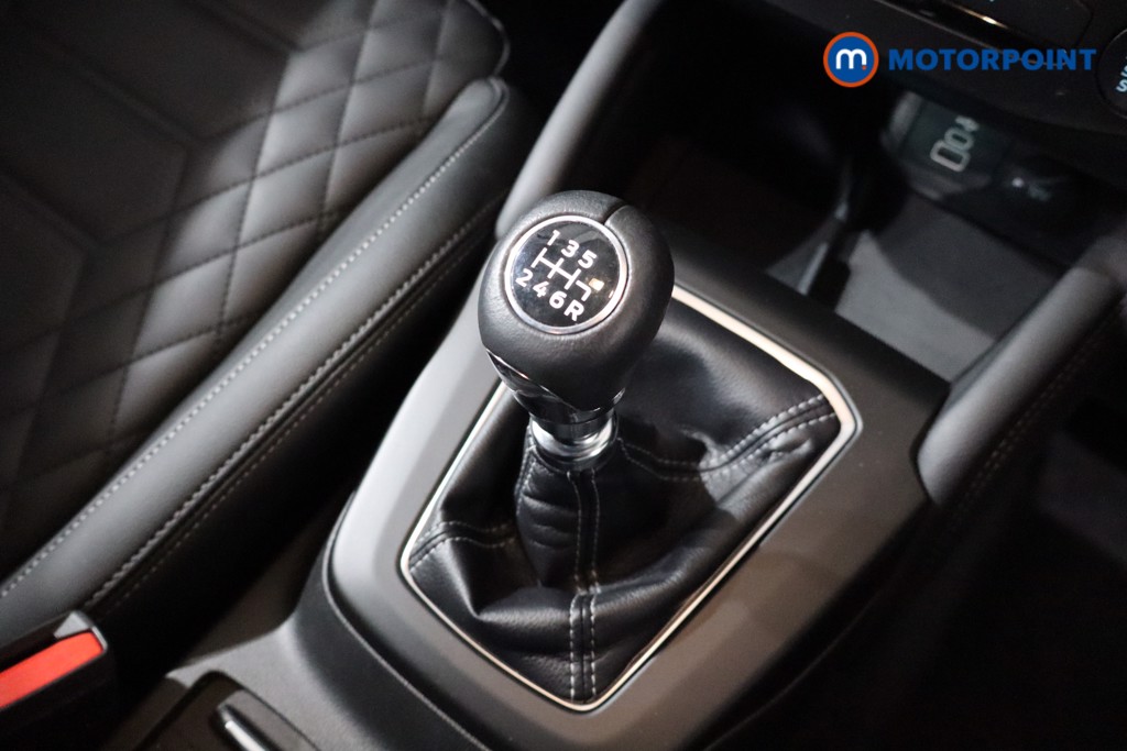 Ford Focus Titanium Vignale Manual Petrol Hatchback - Stock Number (1593691) - 14th supplementary image