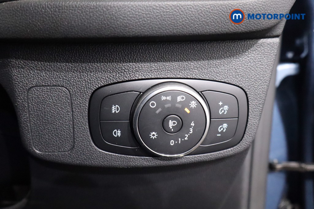 Ford Focus Titanium Vignale Manual Petrol Hatchback - Stock Number (1593691) - 20th supplementary image