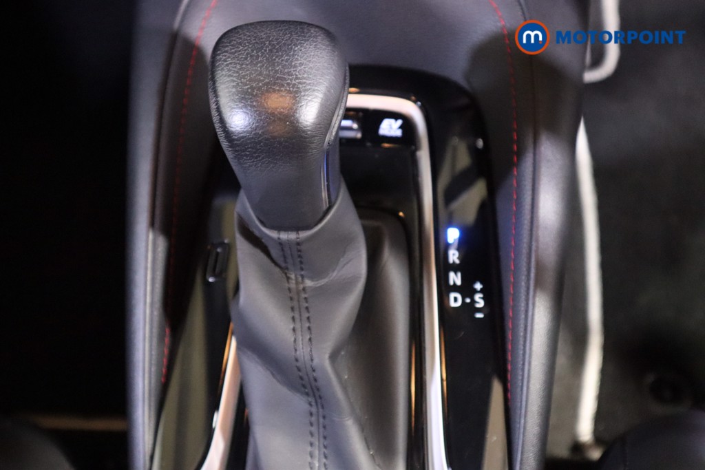 Toyota Corolla Excel Automatic Petrol-Electric Hybrid Hatchback - Stock Number (1593784) - 5th supplementary image