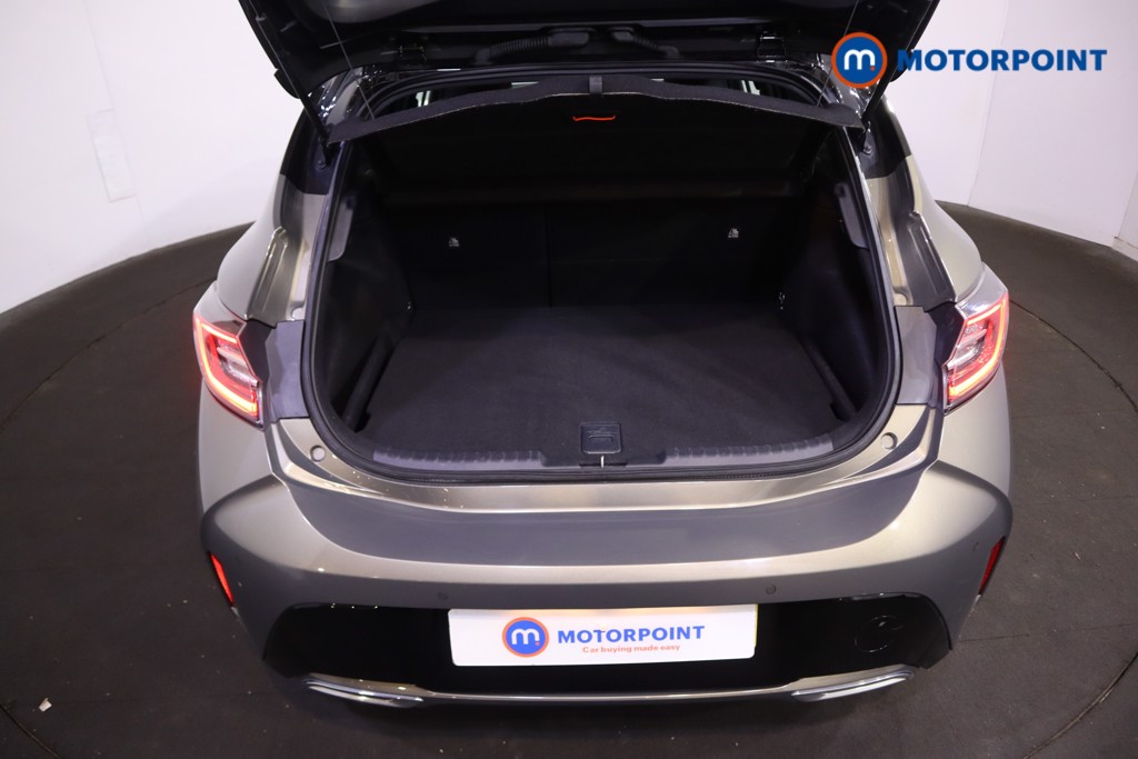 Toyota Corolla Excel Automatic Petrol-Electric Hybrid Hatchback - Stock Number (1593784) - 9th supplementary image