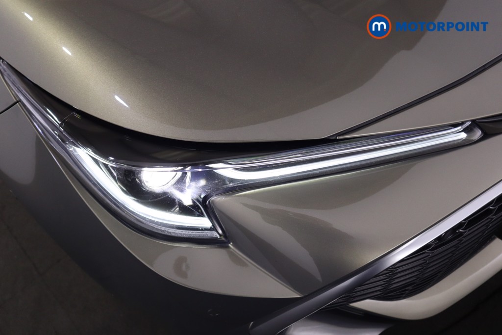 Toyota Corolla Excel Automatic Petrol-Electric Hybrid Hatchback - Stock Number (1593784) - 39th supplementary image