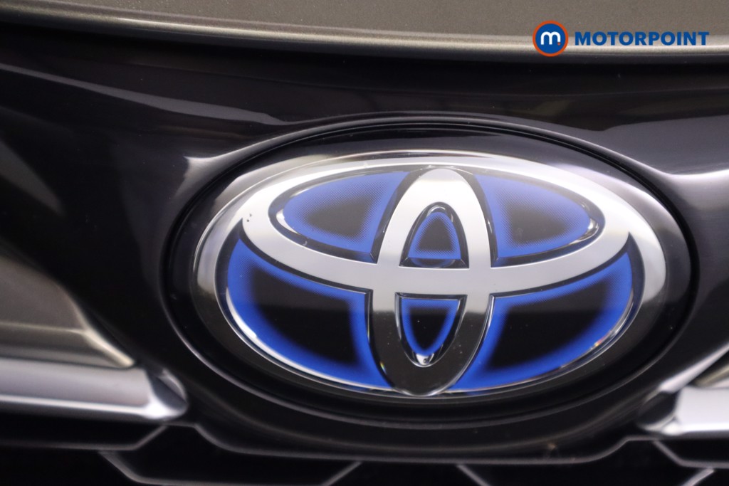 Toyota Corolla Excel Automatic Petrol-Electric Hybrid Hatchback - Stock Number (1593784) - 41st supplementary image