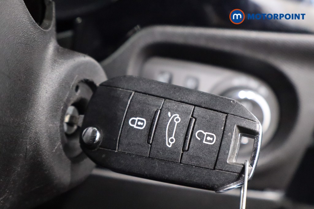 Vauxhall Corsa GS Manual Petrol Hatchback - Stock Number (1571505) - 13th supplementary image