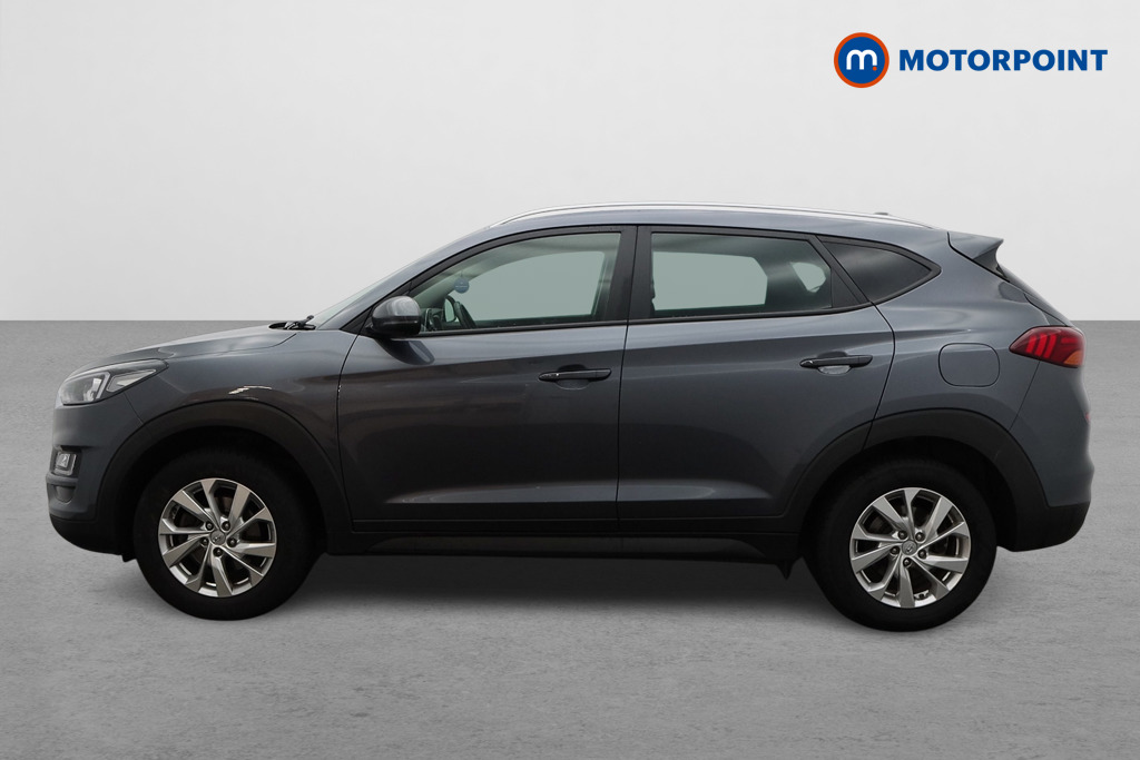 Hyundai Tucson Se Nav Manual Petrol SUV - Stock Number (1573267) - Passenger side