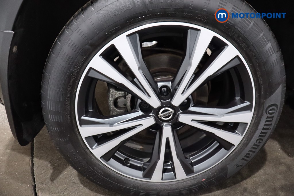 Nissan Qashqai N-Connecta Automatic Petrol SUV - Stock Number (1584324) - 9th supplementary image