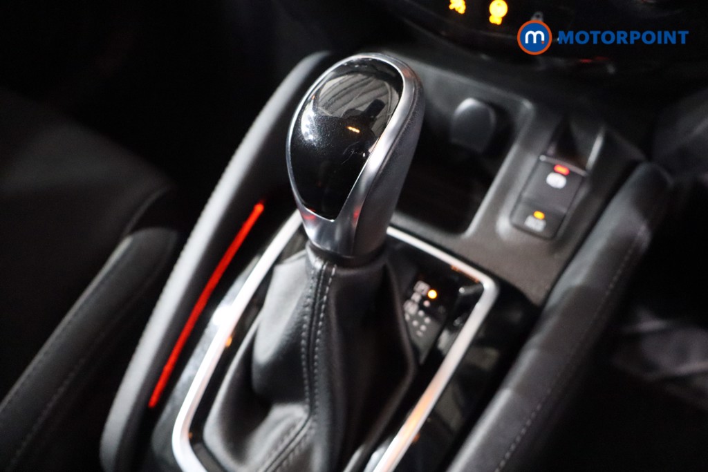 Nissan Qashqai N-Connecta Automatic Petrol SUV - Stock Number (1584324) - 14th supplementary image