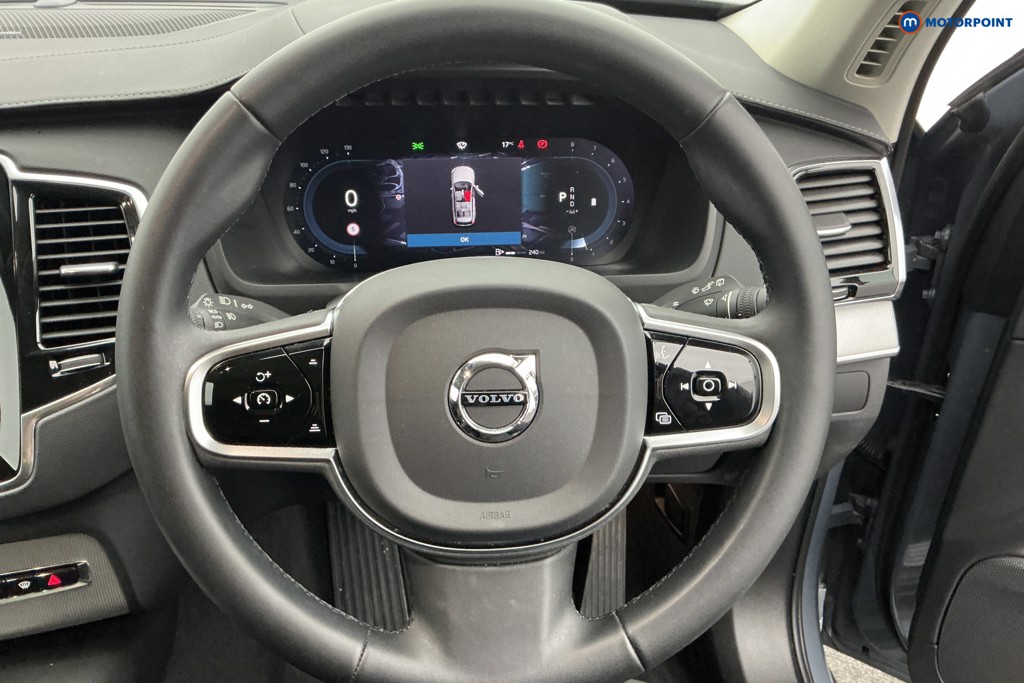 Volvo Xc90 Plus Automatic Petrol SUV - Stock Number (1584927) - 1st supplementary image