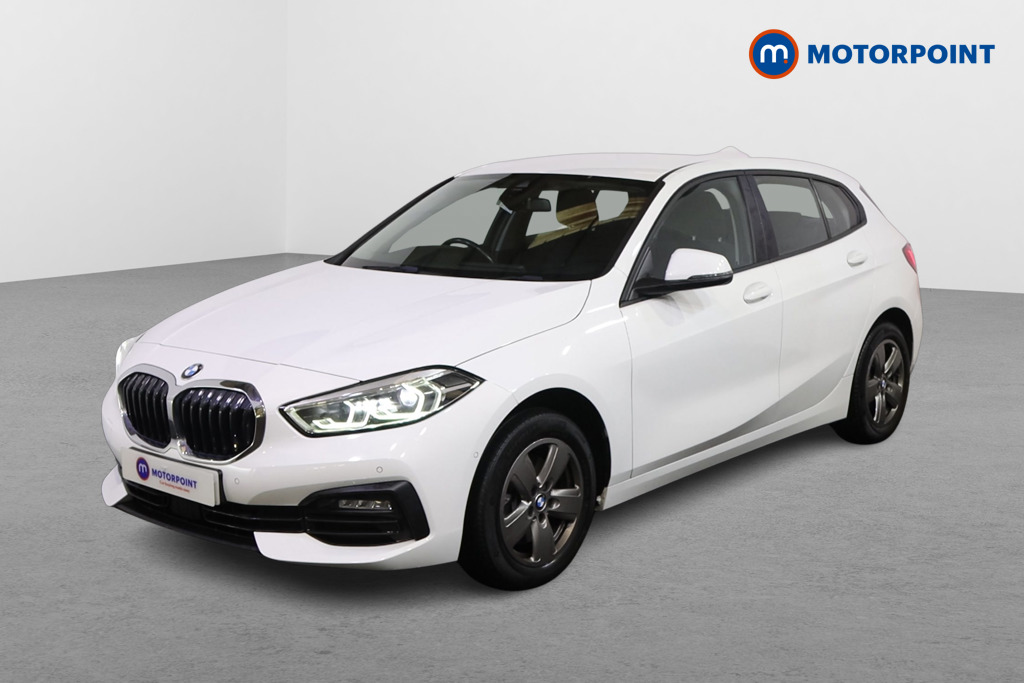 BMW 1 Series SE Manual Petrol Hatchback - Stock Number (1586258) - Passenger side front corner