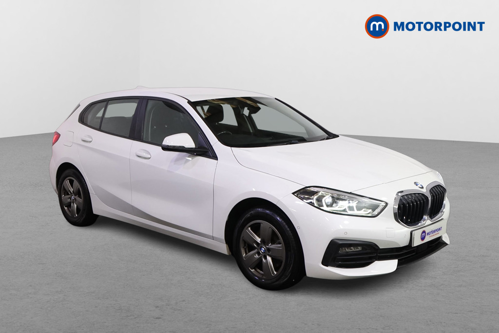 BMW 1 Series SE Manual Petrol Hatchback - Stock Number (1586258) - Drivers side front corner