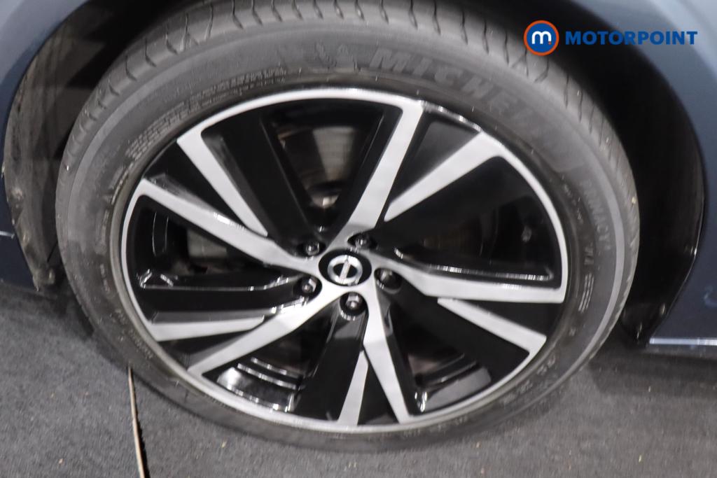 Volvo S90 R Design Automatic Petrol Plug-In Hybrid Saloon - Stock Number (1586289) - 25th supplementary image