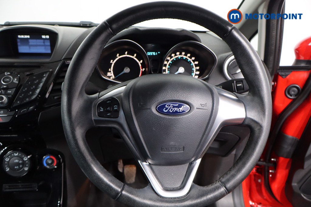 Ford Fiesta Zetec Manual Petrol Hatchback - Stock Number (1587152) - 6th supplementary image