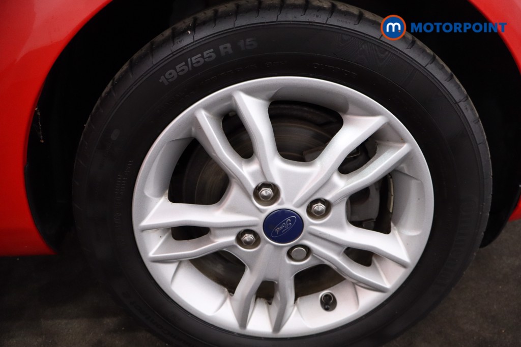 Ford Fiesta Zetec Manual Petrol Hatchback - Stock Number (1587152) - 10th supplementary image