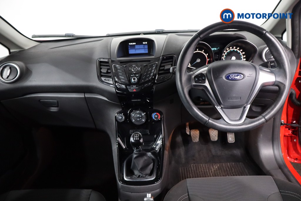 Ford Fiesta Zetec Manual Petrol Hatchback - Stock Number (1587152) - 1st supplementary image