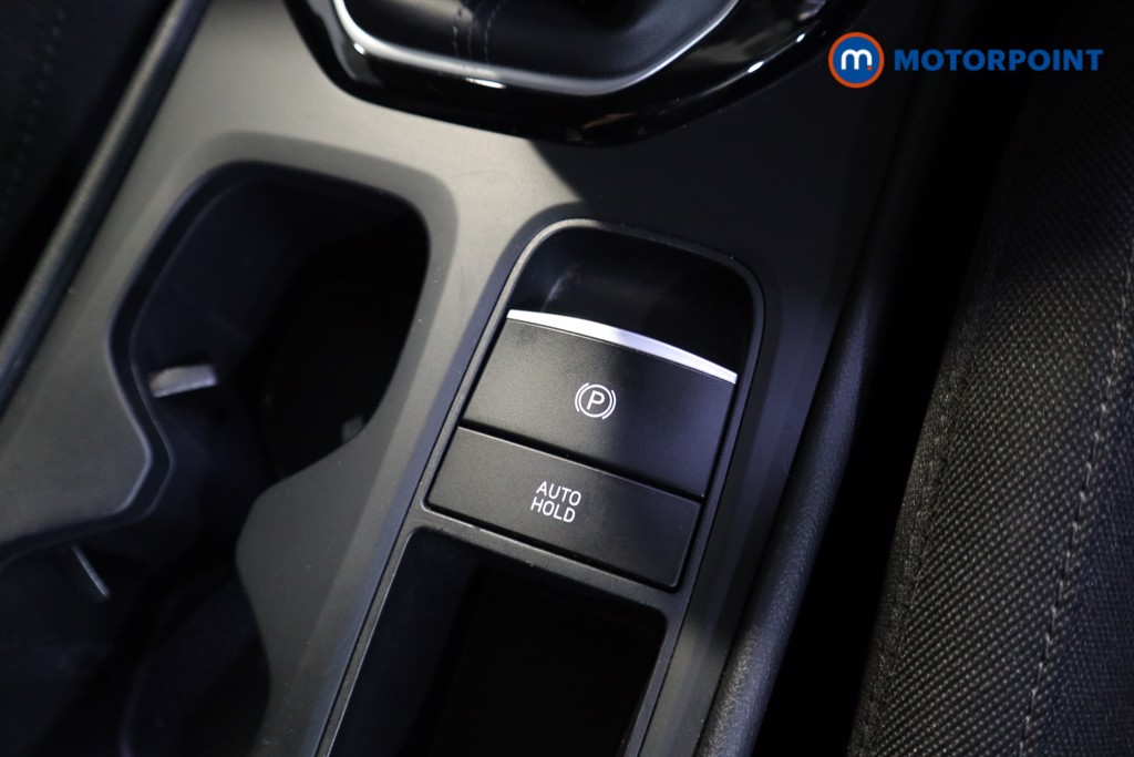 Hyundai Tucson Se Connect Manual Petrol SUV - Stock Number (1588150) - 9th supplementary image